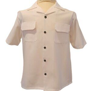 Men's shirt vintage short sleeve 2 pocket flap brand new plus free earring set.